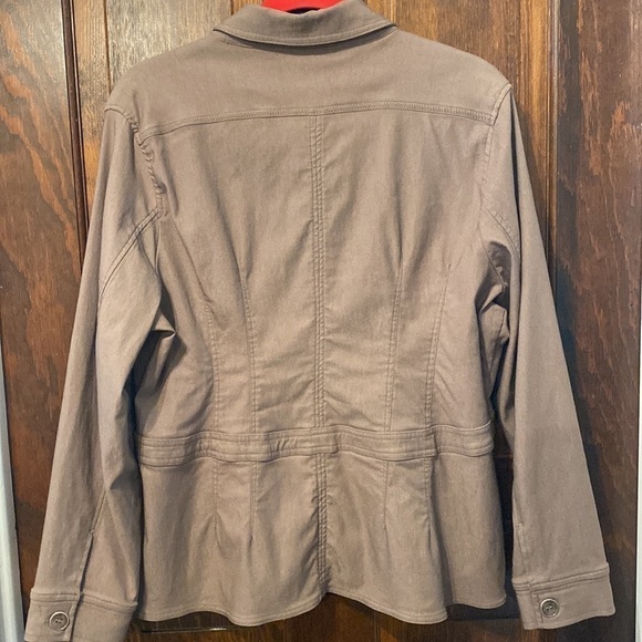 Anthony Fun Wear Button-Down Jacket - Picture 7 of 7